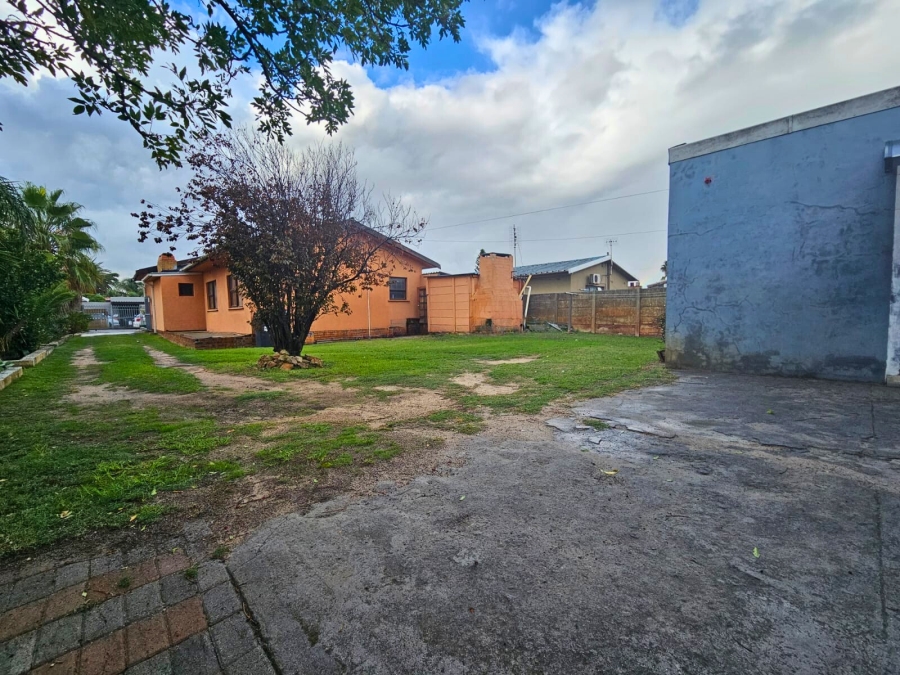 4 Bedroom Property for Sale in Windsor Park Estate Western Cape